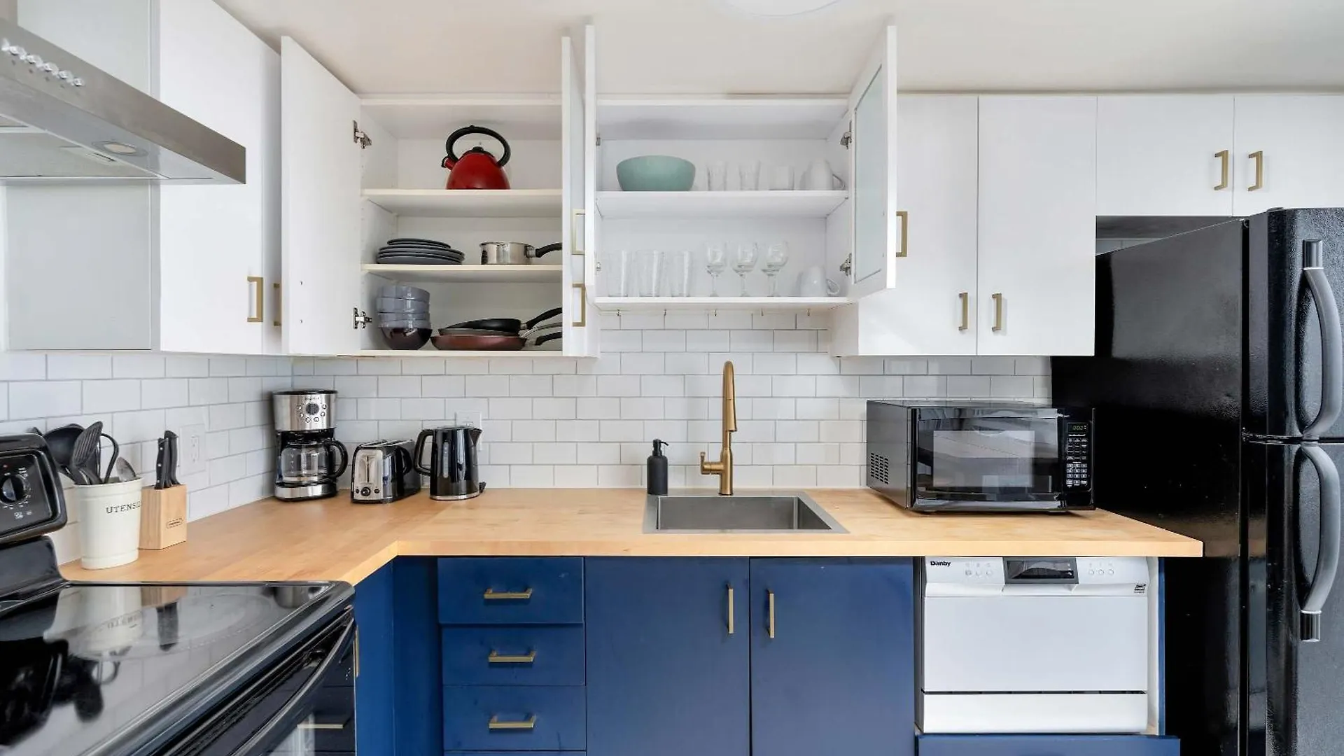 Apartment 1Bd In Liberty Village Beside Lake Toronto